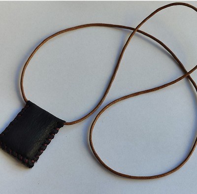 Quadrilateral Leather - Black 