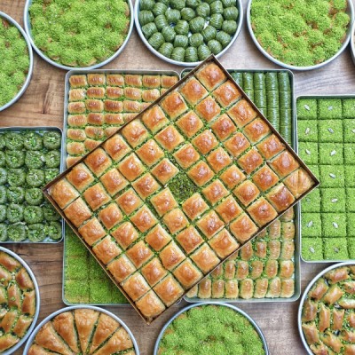 Özel Kare Dilim Kuru Baklava (tepsili) 