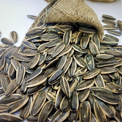 Siyah Çekirdek Çiğ ( 500 gr ) 