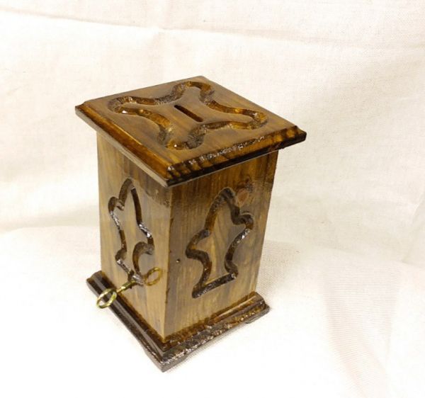 Wooden Piggy Bank - 1