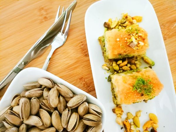 Tepsili Fıstıklı Baklava - 2700 Gr - 2