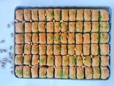 Tepsili Fıstıklı Baklava - 2700 Gr 